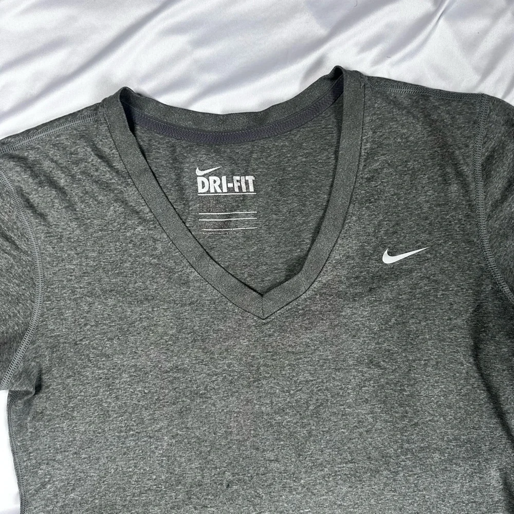 Nike Women's Gray Dri-FIT Tee - Picture 3 of 9